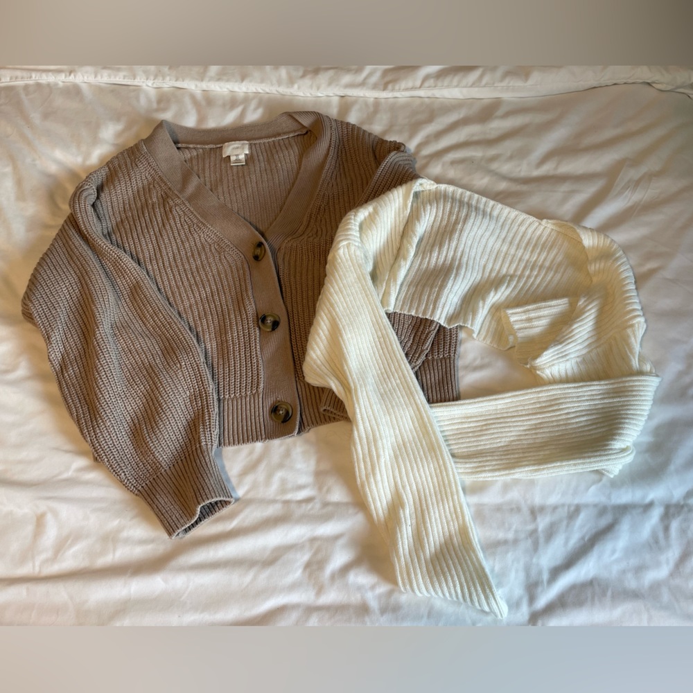 2 Cute sweaters